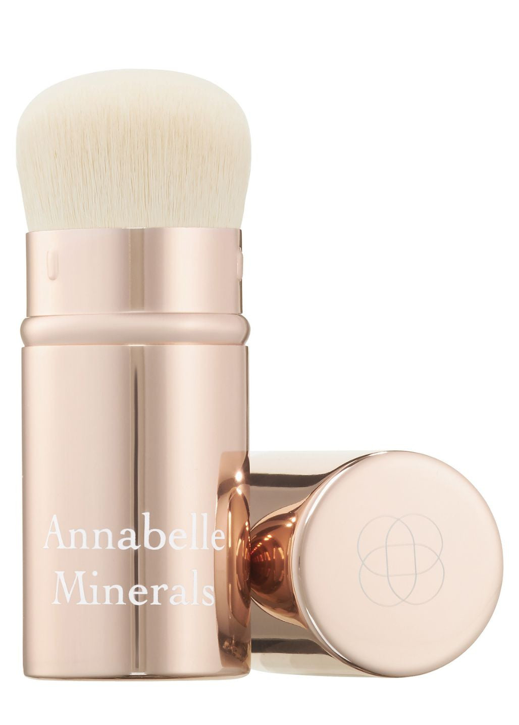 Wysuwany pędzel Short Top Annabelle Minerals z jasnym włosiem i metalową obudową